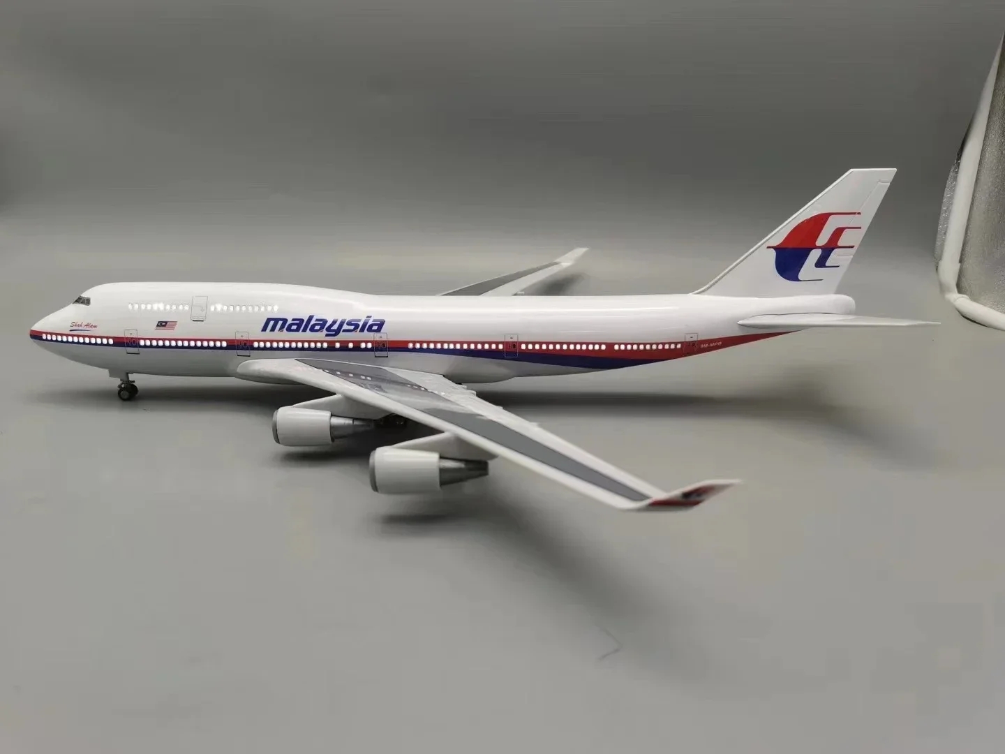 Home Decor Malaysia - B747 Malaysia Airways, modello di aereo